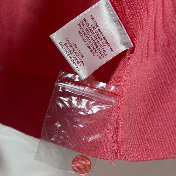 Coral Pink Women's Cardigan. Size XXL. NWT. - Picture 5 of 10